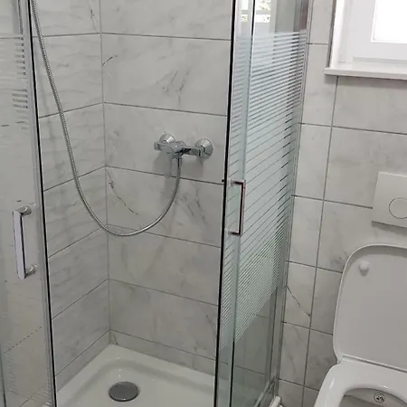 Newly Renovated Apartment;100m To The Beach!!! Appartamento
