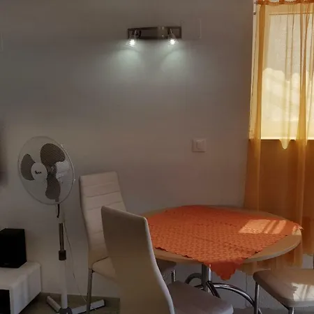 Appartamento Newly Renovated Apartment;100m To The Beach!!! Privlaka (Zadar)